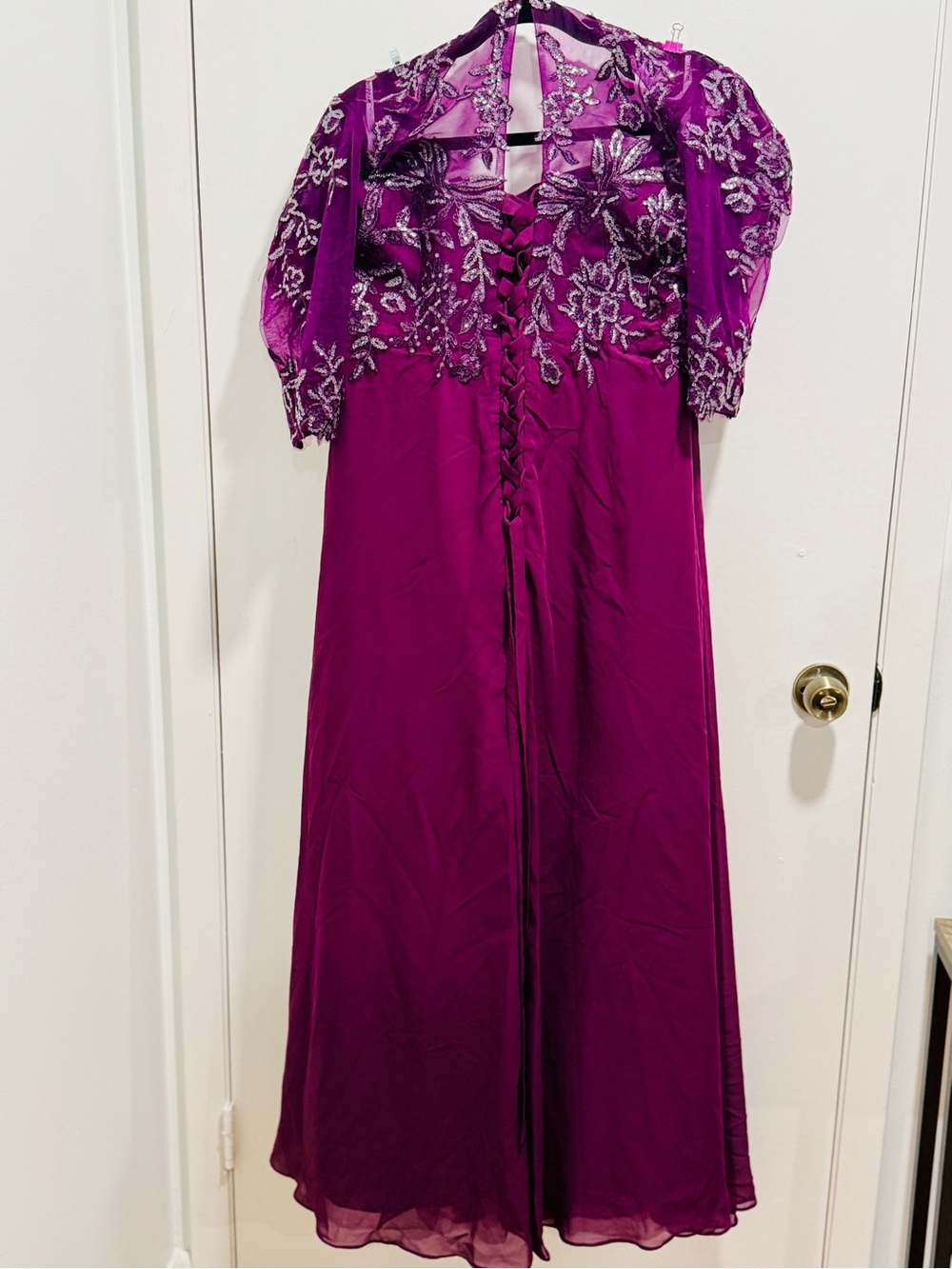 22W plus size women’s evening or Mother of the Bride dress